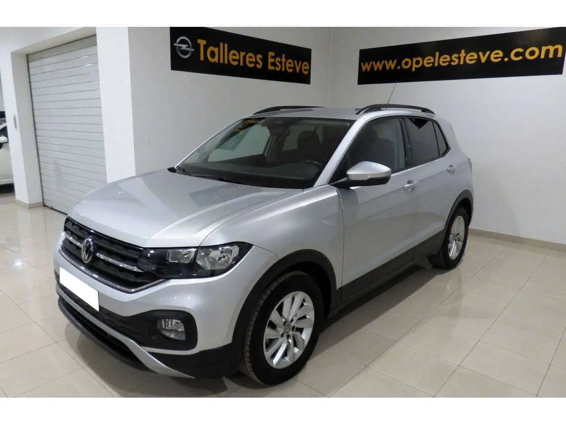 Photo 1 : Volkswagen T-cross 2022 Essence