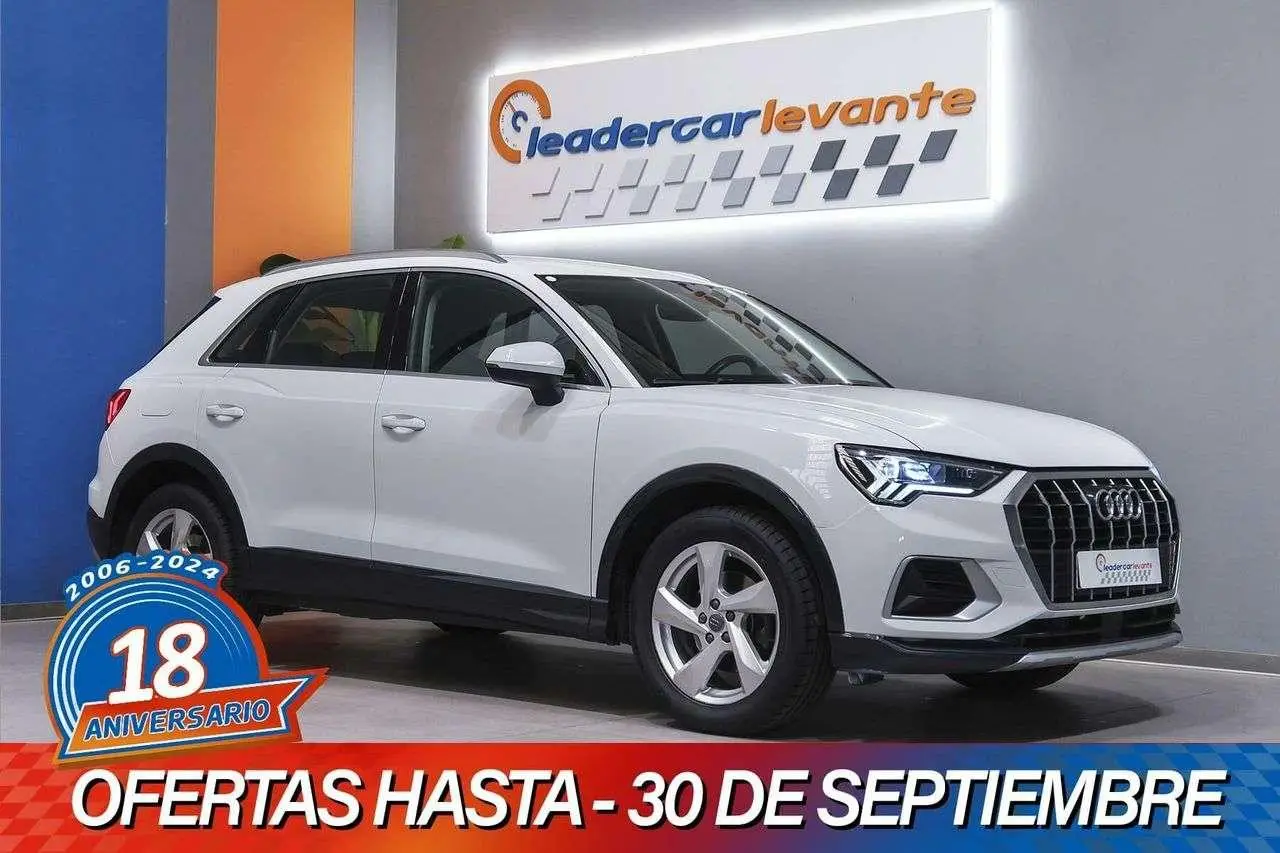 Photo 1 : Audi Q3 2019 Essence