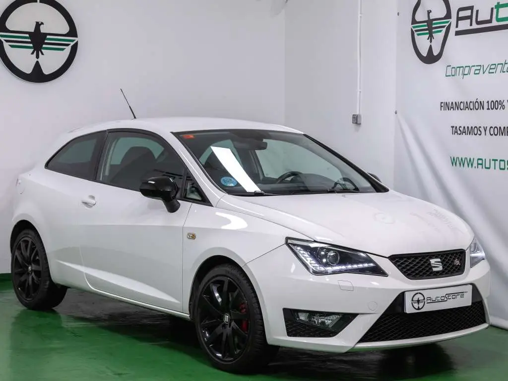 Photo 1 : Seat Ibiza 2016 Essence