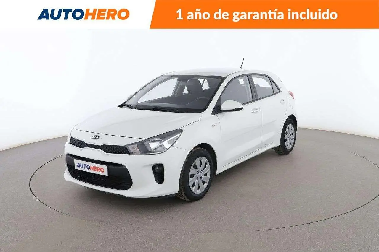 Photo 1 : Kia Rio 2019 Petrol