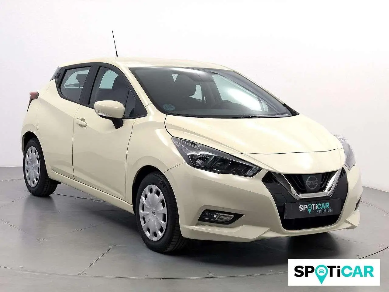 Photo 1 : Nissan Micra 2023 Essence