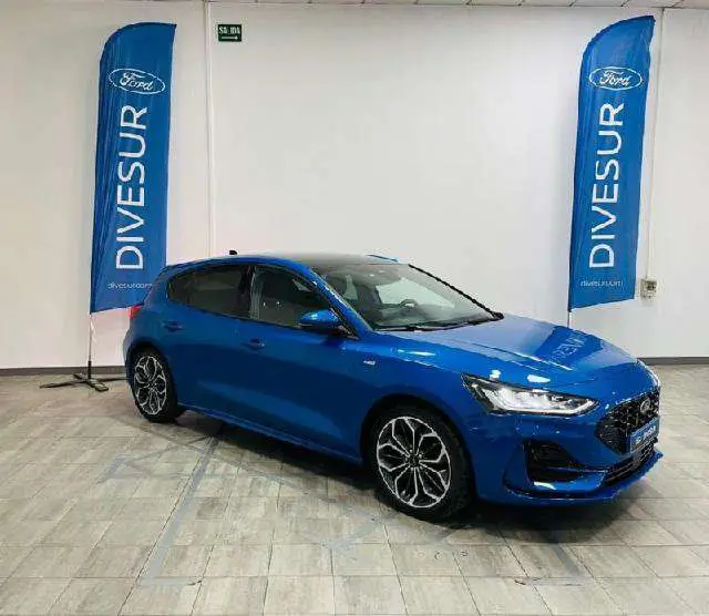 Photo 1 : Ford Focus 2022 Petrol