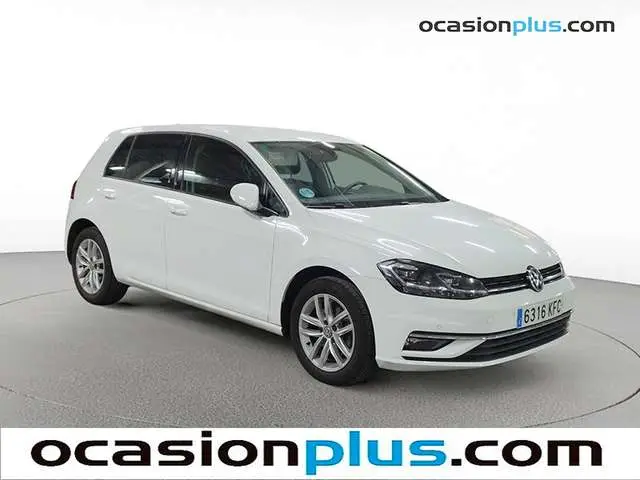 Photo 1 : Volkswagen Golf 2017 Petrol