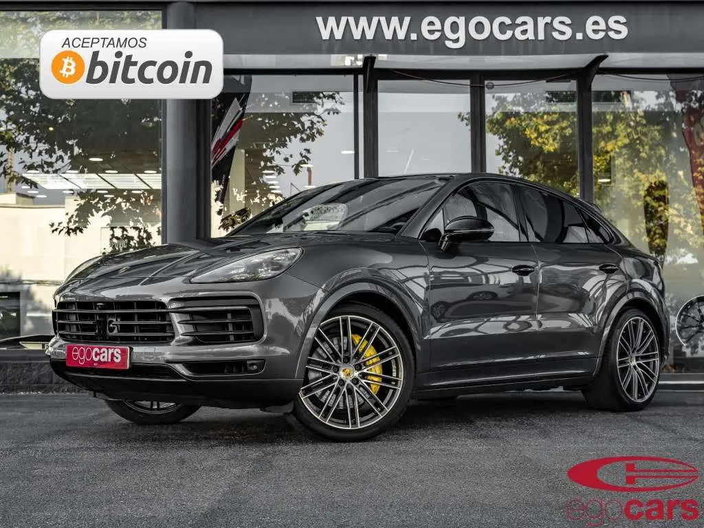 Photo 1 : Porsche Cayenne 2020 Essence