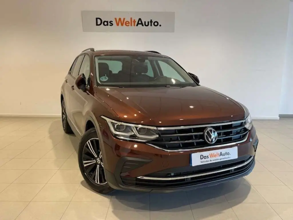 Photo 1 : Volkswagen Tiguan 2023 Petrol