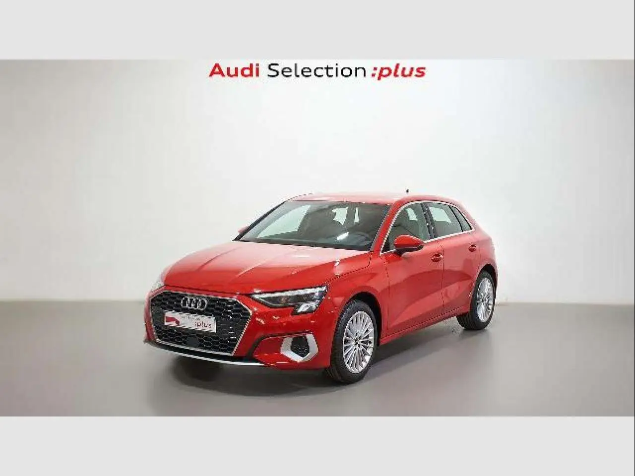 Photo 1 : Audi A3 2023 Petrol