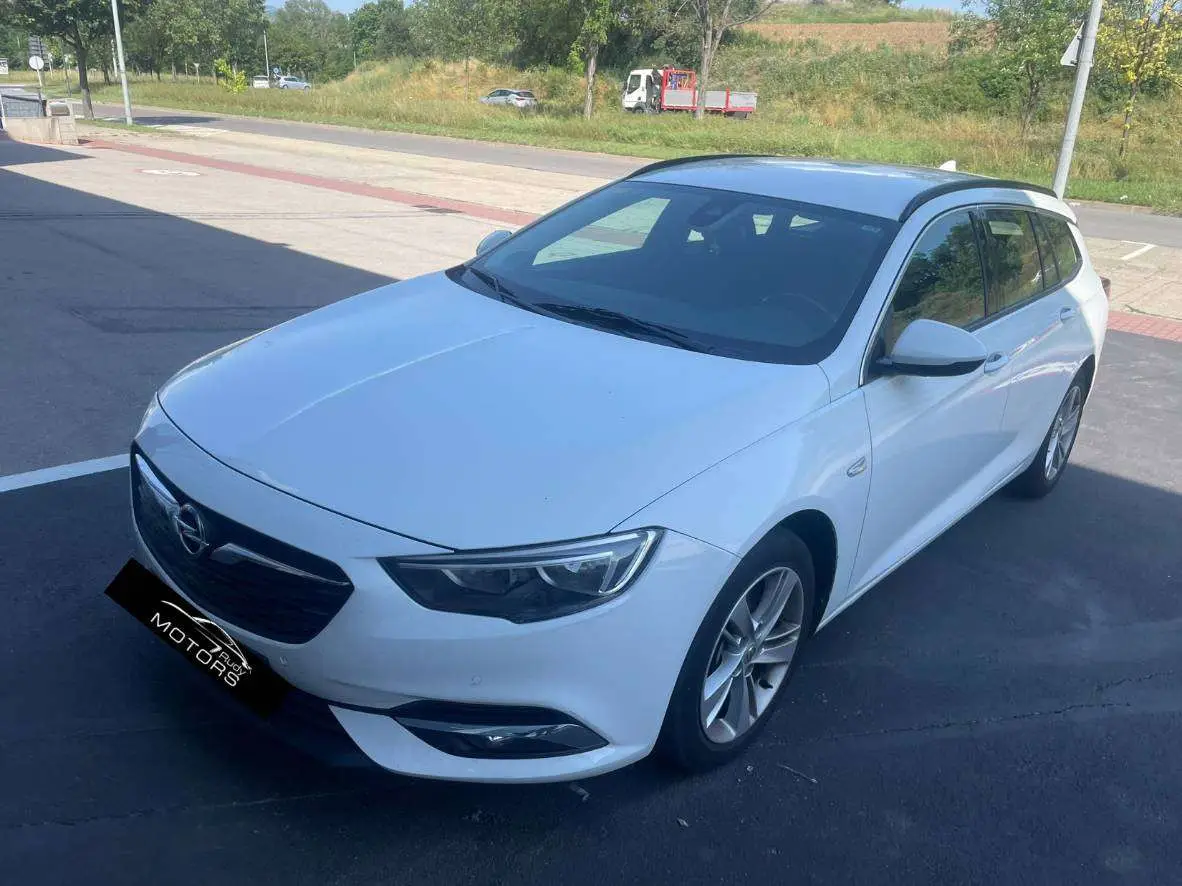 Photo 1 : Opel Insignia 2017 Diesel