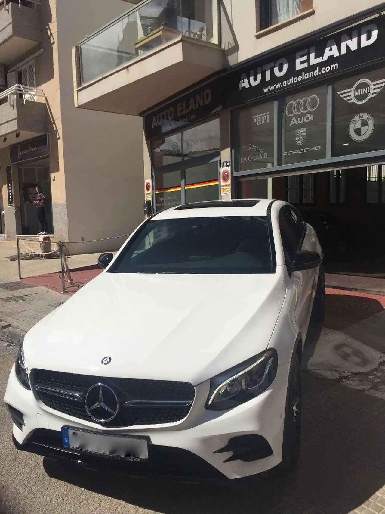 Photo 1 : Mercedes-benz Classe Glc 2016 Petrol