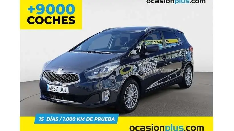 Photo 1 : Kia Carens 2015 Petrol