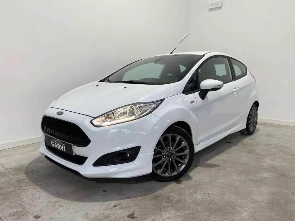 Photo 1 : Ford Fiesta 2017 Diesel