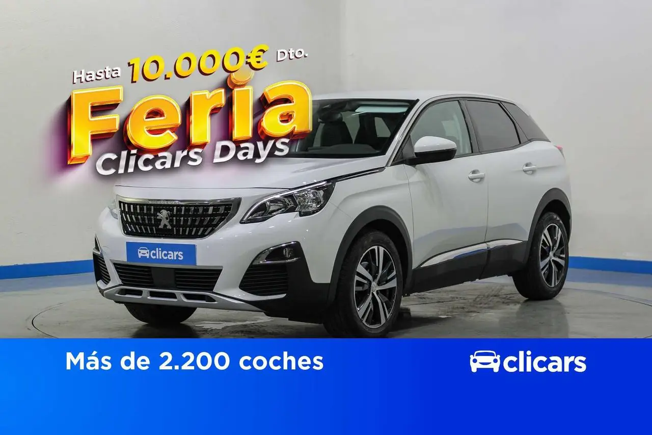 Photo 1 : Peugeot 3008 2019 Essence