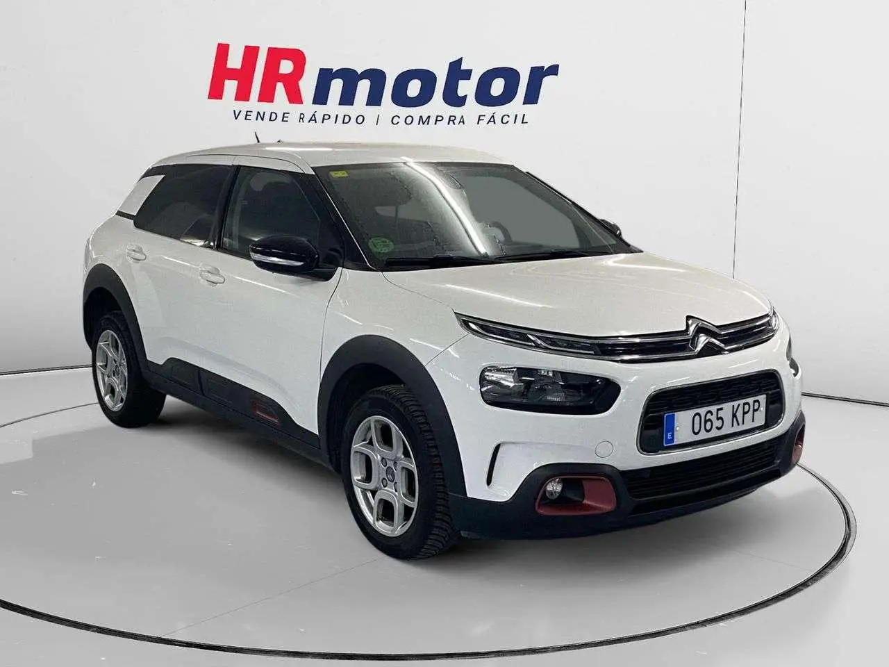 Photo 1 : Citroen C4 2018 Diesel