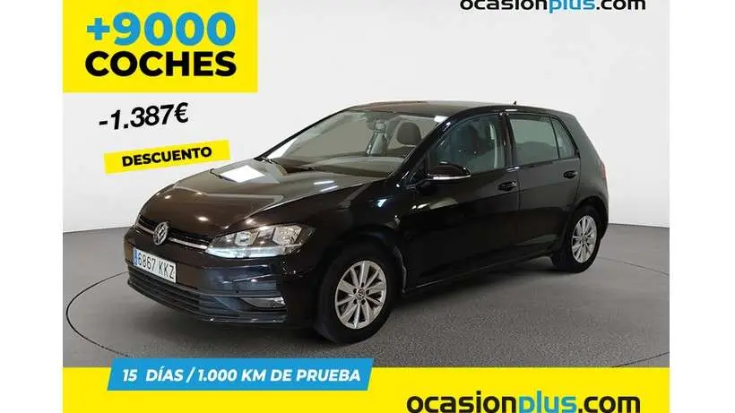 Photo 1 : Volkswagen Golf 2018 Petrol