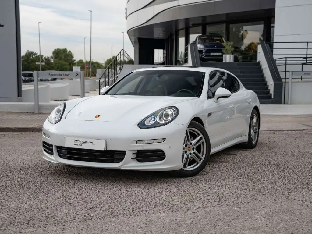 Photo 1 : Porsche Panamera 2014 Petrol