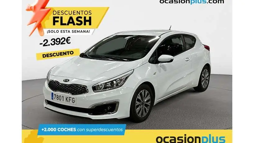 Photo 1 : Kia Ceed 2017 Essence