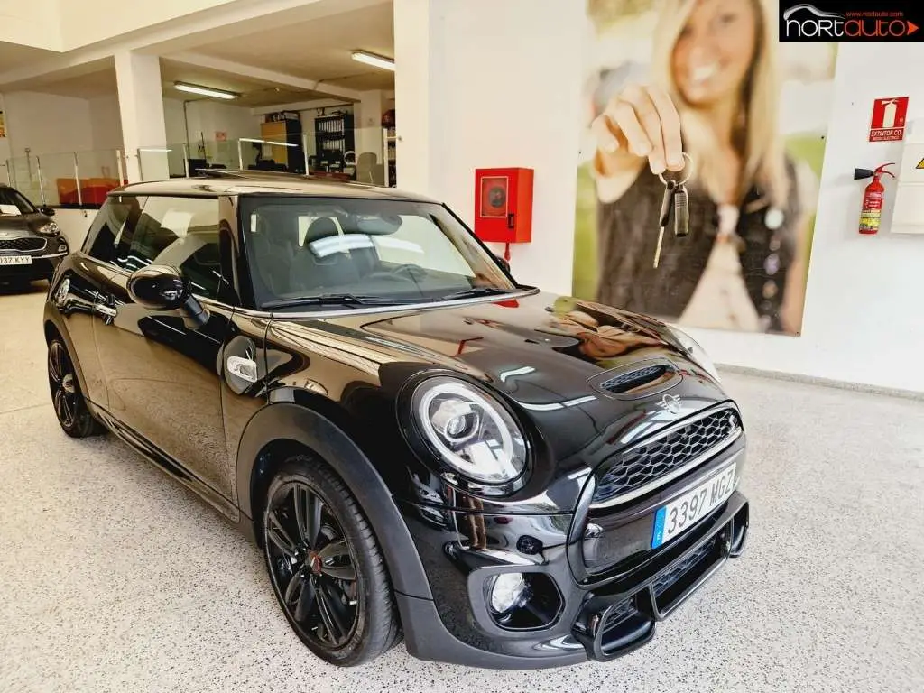 Photo 1 : Mini Cooper 2020 Essence