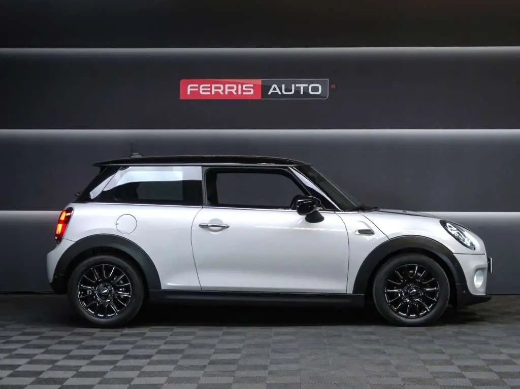 Photo 1 : Mini Cooper 2020 Petrol