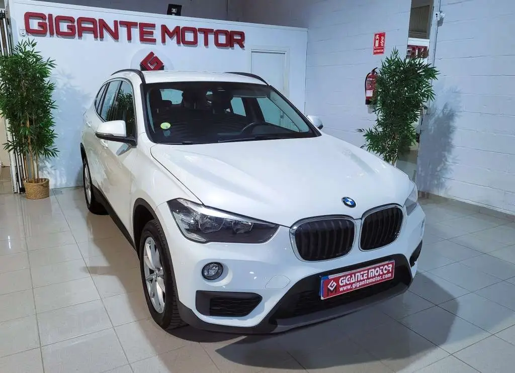 Photo 1 : Bmw X1 2016 Diesel