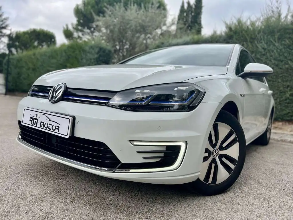 Photo 1 : Volkswagen Golf 2019 Electric