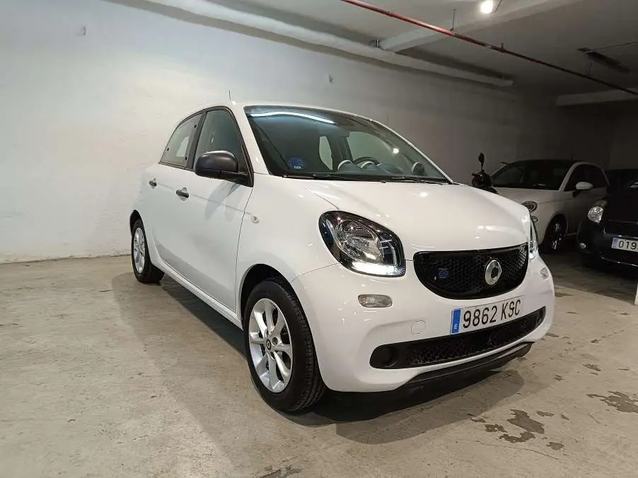 Photo 1 : Smart Forfour 2018 Electric