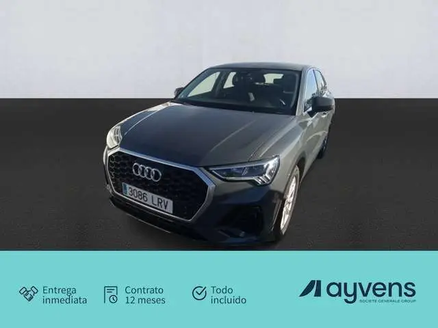 Photo 1 : Audi Q3 2021 Diesel