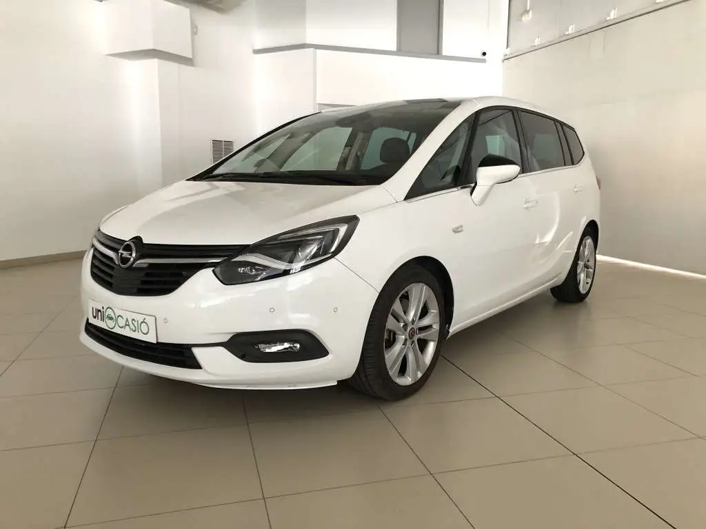 Photo 1 : Opel Zafira 2017 Diesel