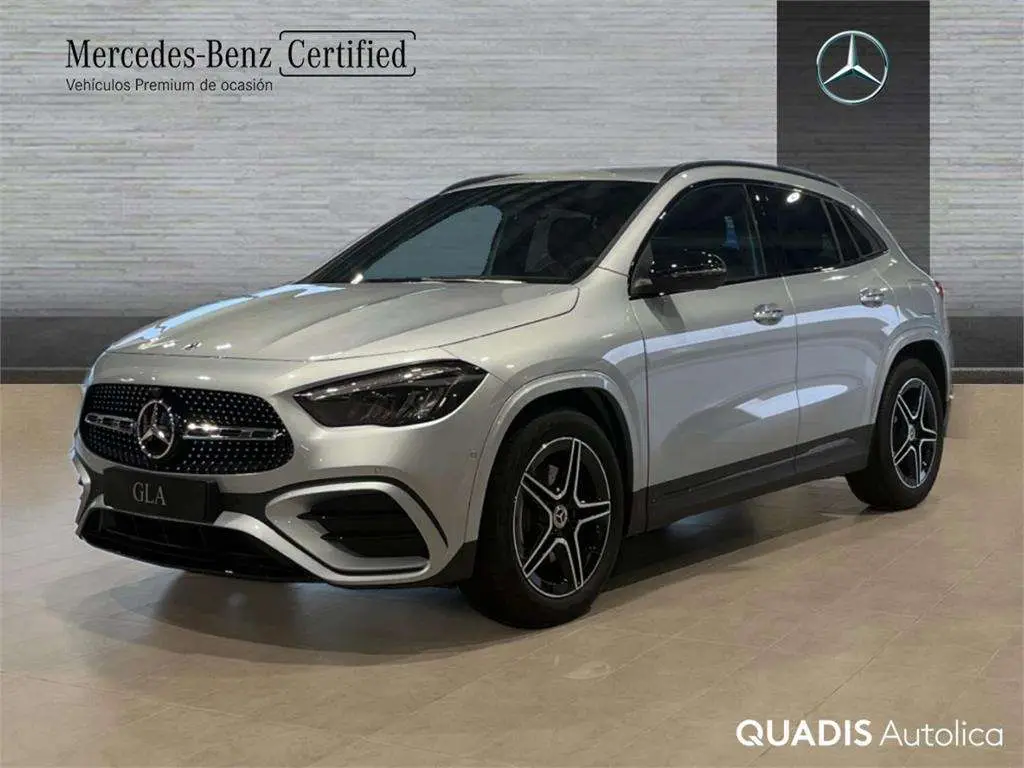 Photo 1 : Mercedes-benz Classe Gla 2024 Diesel