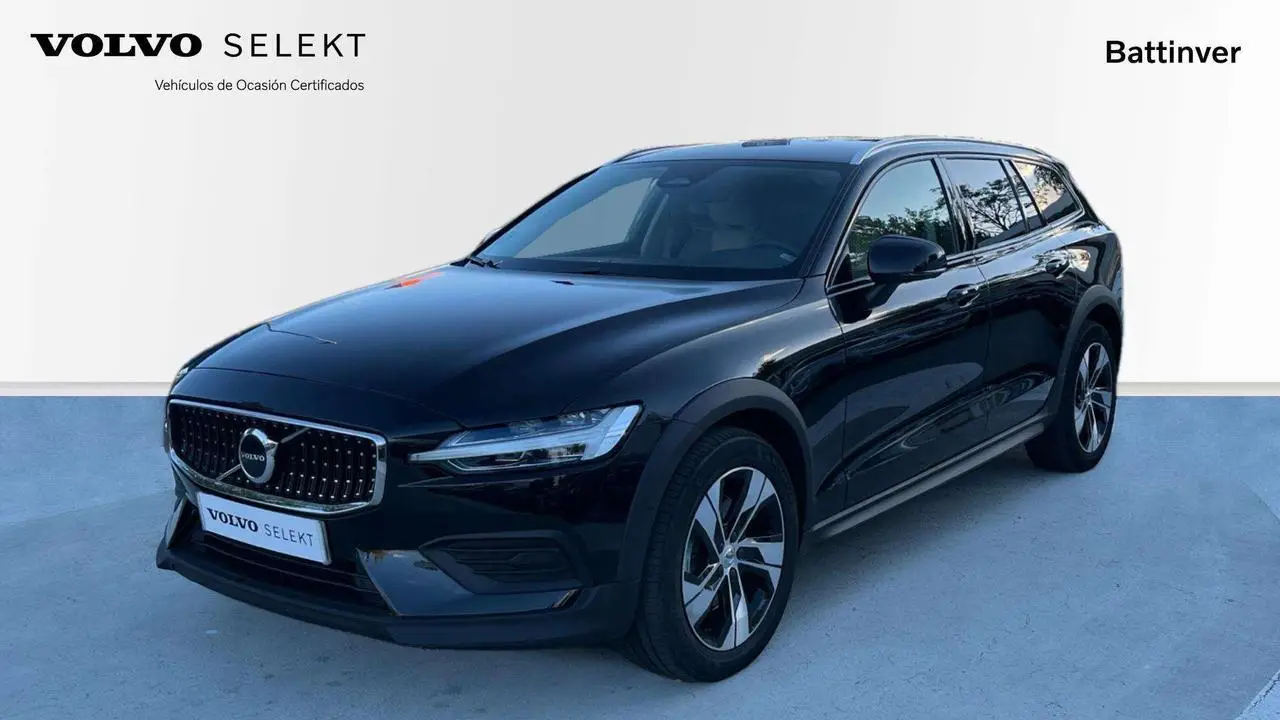 Photo 1 : Volvo V60 2022 Diesel