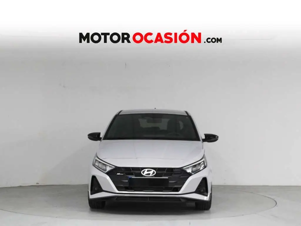 Photo 1 : Hyundai I20 2024 Petrol