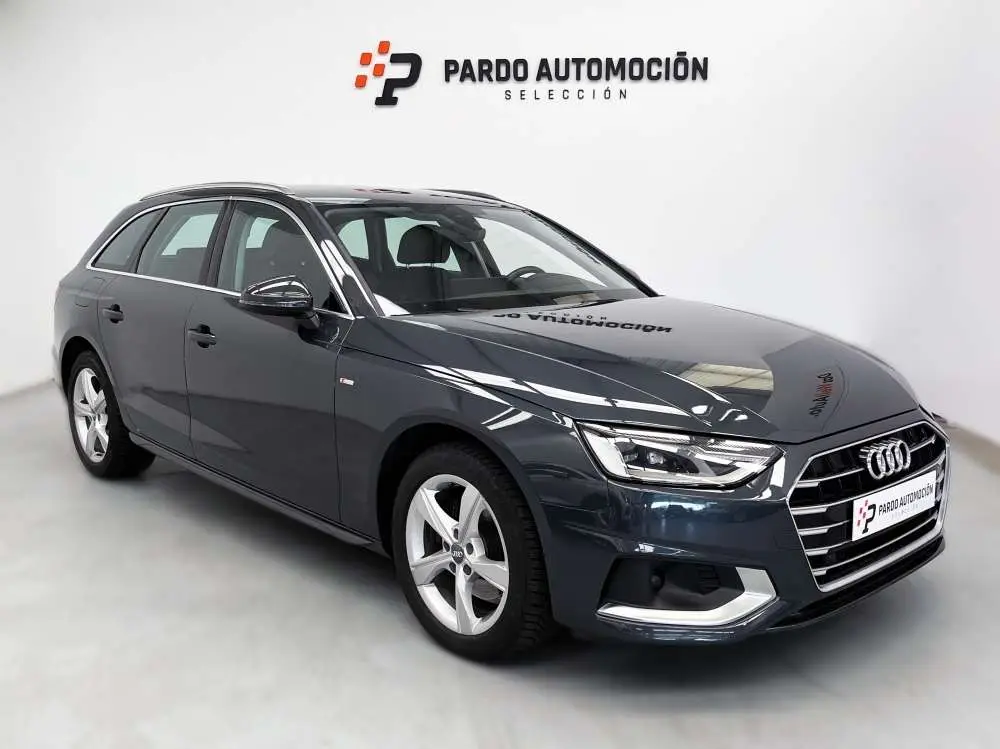 Photo 1 : Audi A4 2019 Diesel