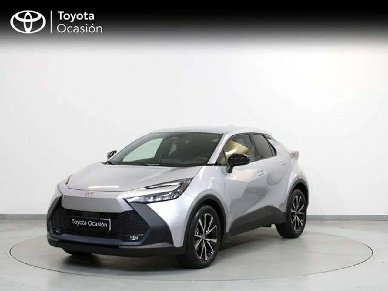 Photo 1 : Toyota C-hr 2024 Hybride