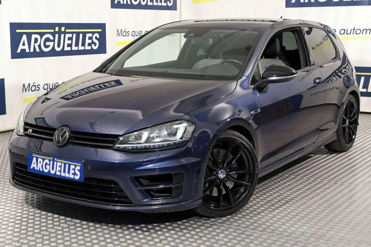 Photo 1 : Volkswagen Golf 2015 Petrol