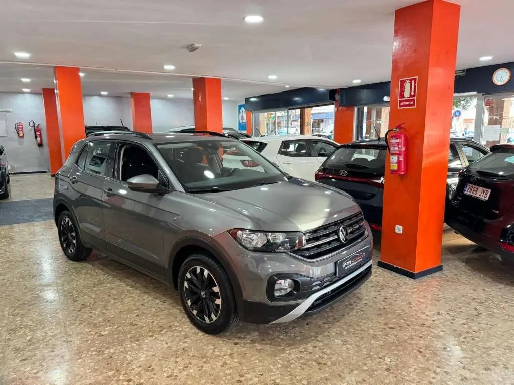 Photo 1 : Volkswagen T-cross 2021 Essence