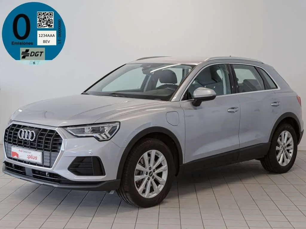 Photo 1 : Audi Q3 2021 Hybrid