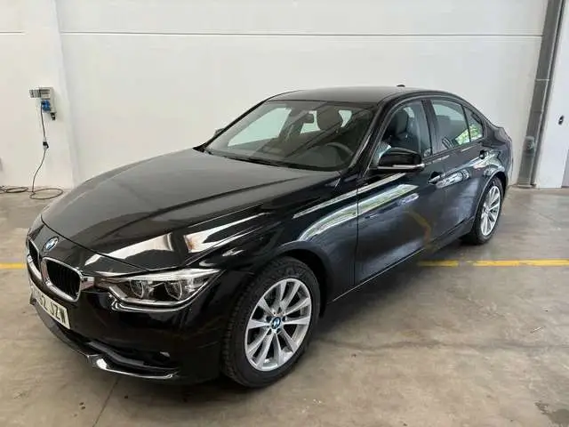 Photo 1 : Bmw Serie 3 2017 Diesel