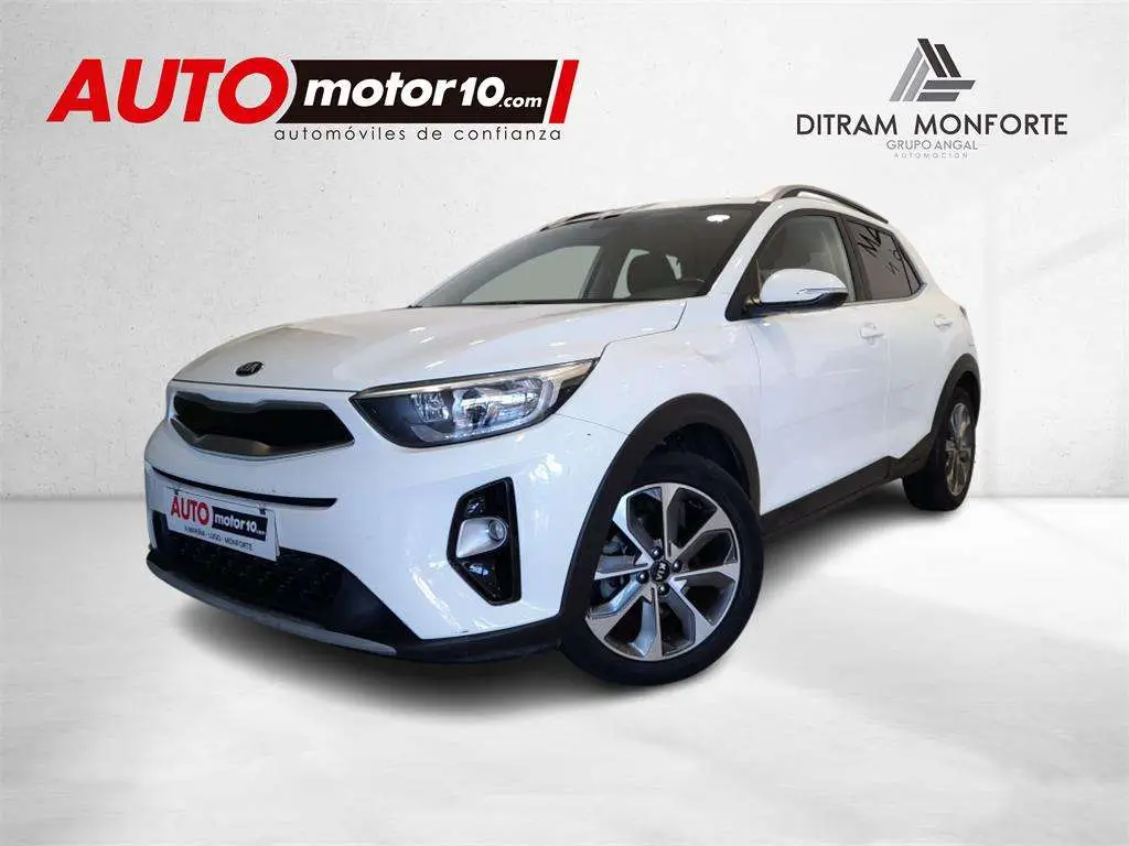 Photo 1 : Kia Stonic 2019 Petrol