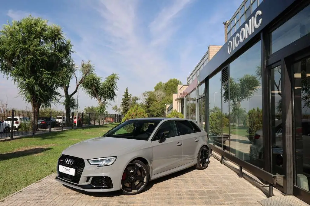 Photo 1 : Audi Rs3 2018 Petrol