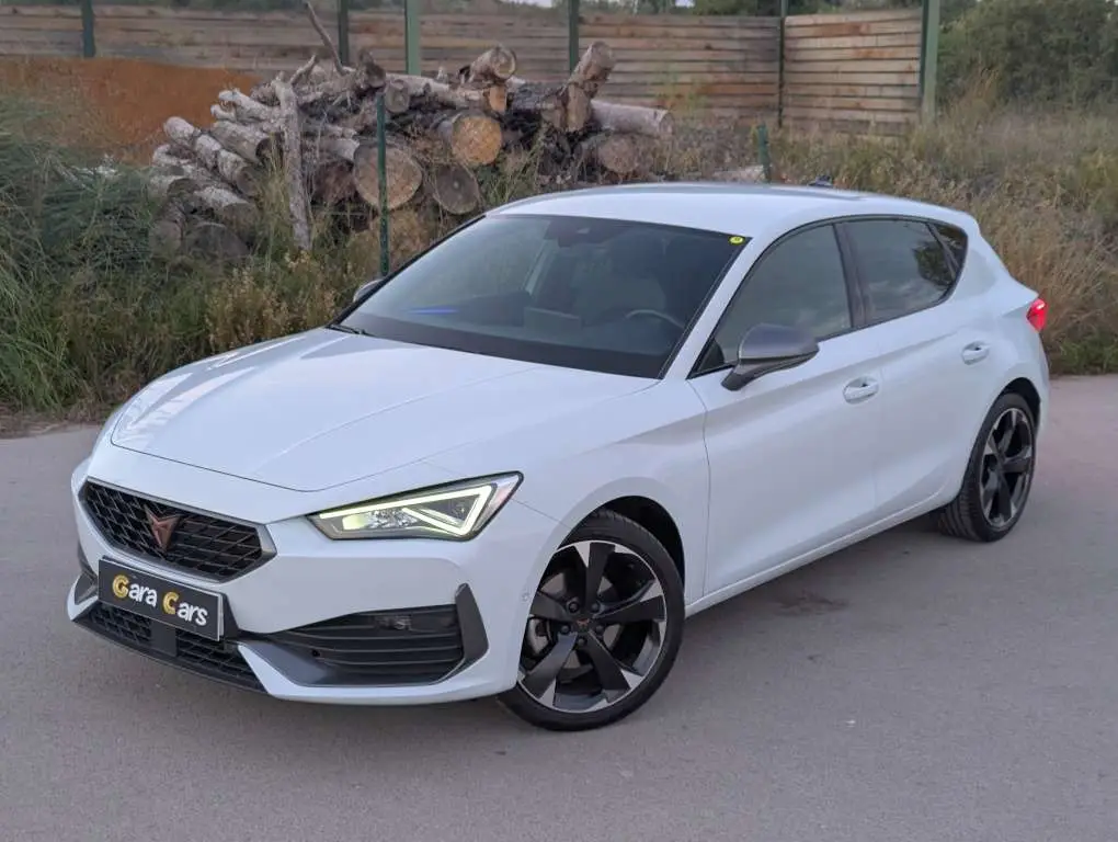 Photo 1 : Cupra Leon 2023 Essence