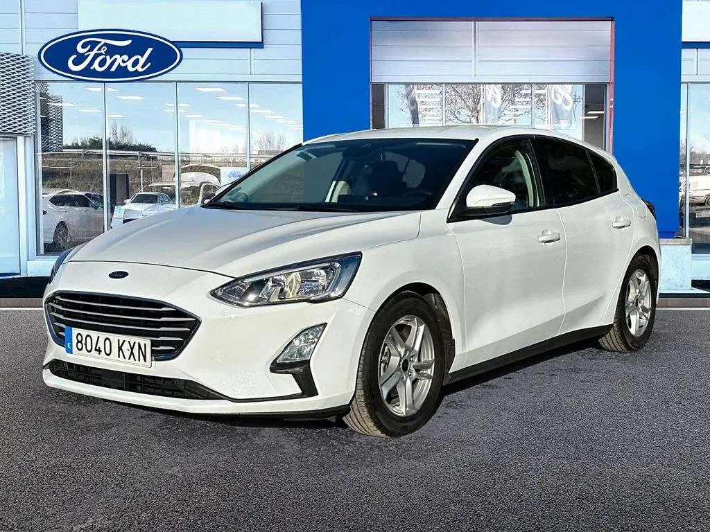 Photo 1 : Ford Focus 2019 Petrol