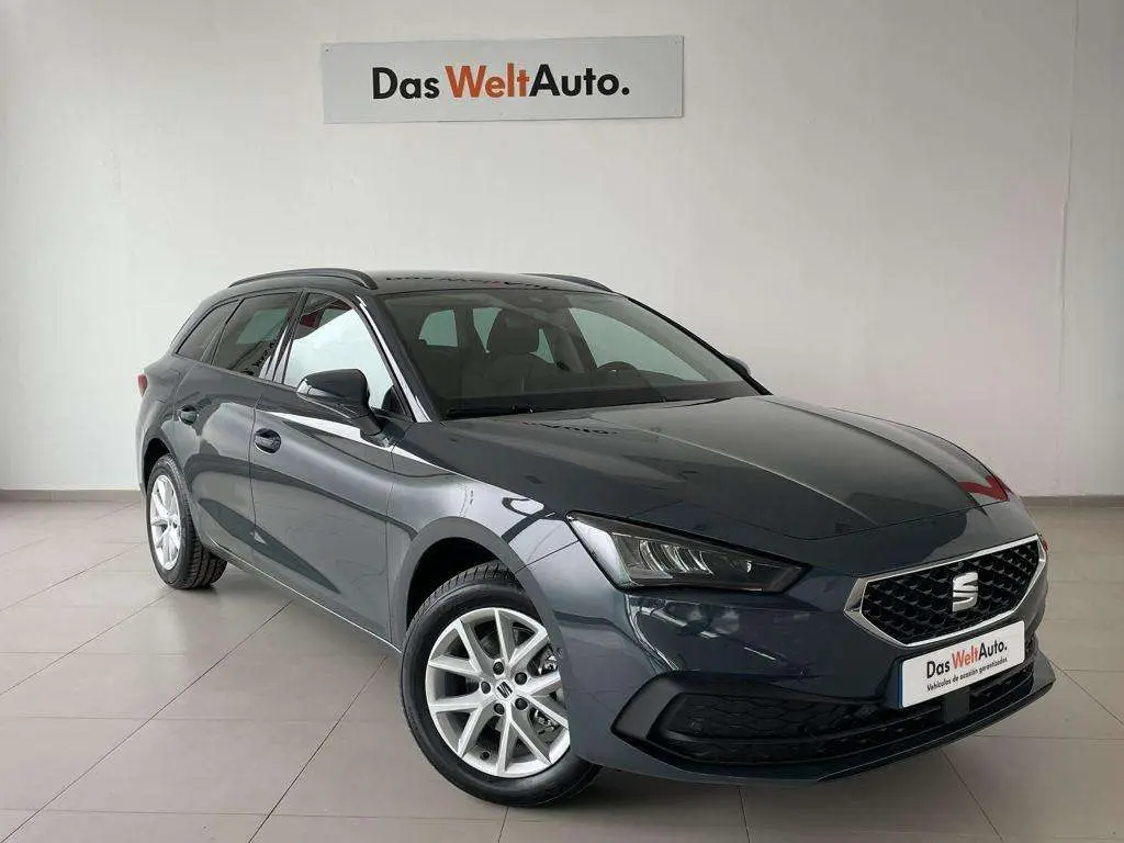 Photo 1 : Seat Leon 2024 Petrol