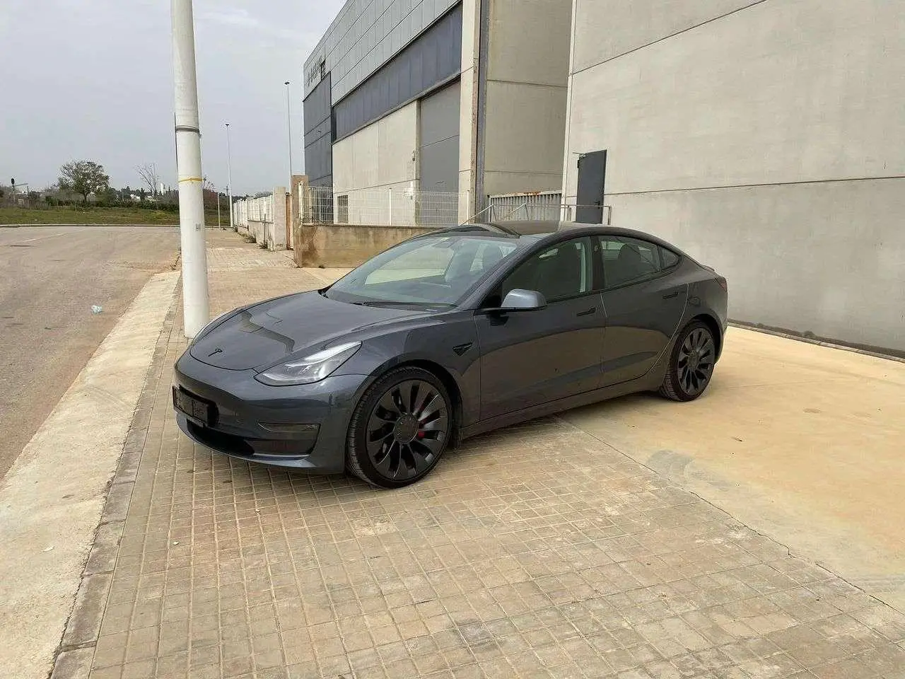 Photo 1 : Tesla Model 3 2021 Electric