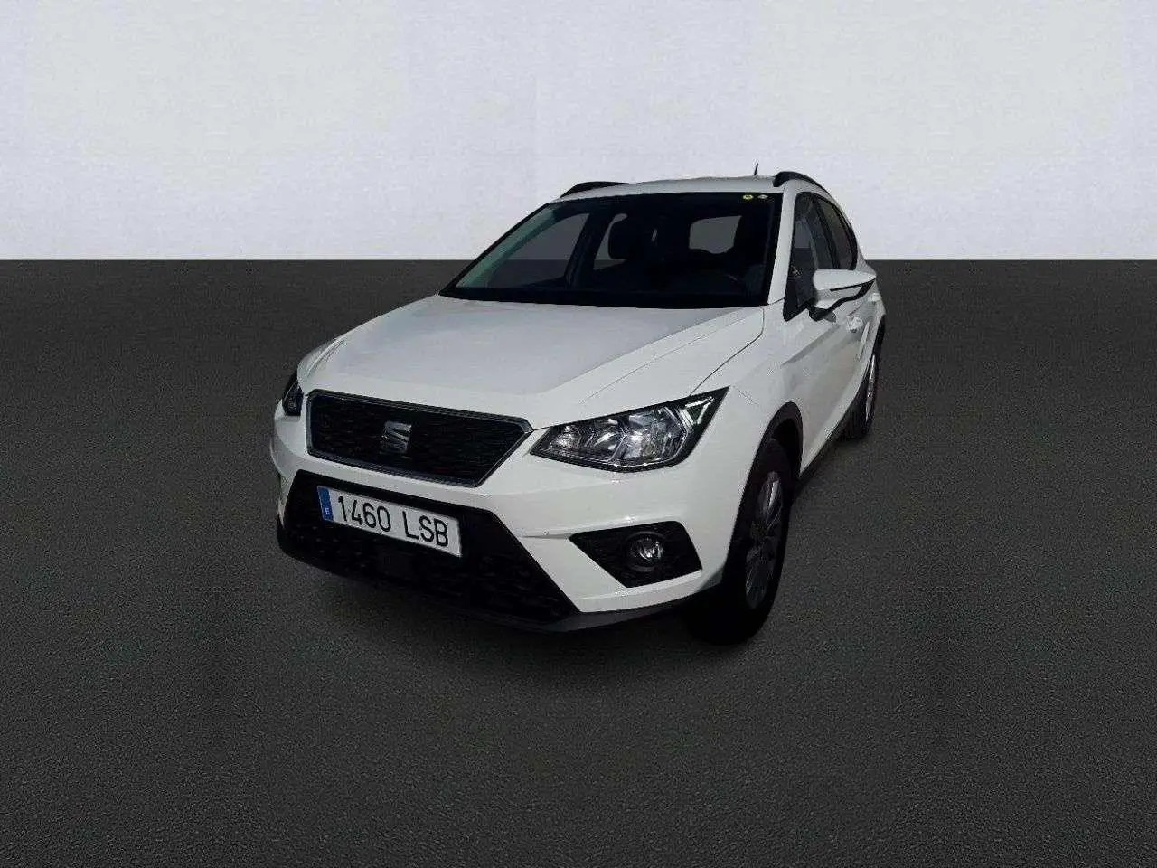 Photo 1 : Seat Arona 2021 Petrol