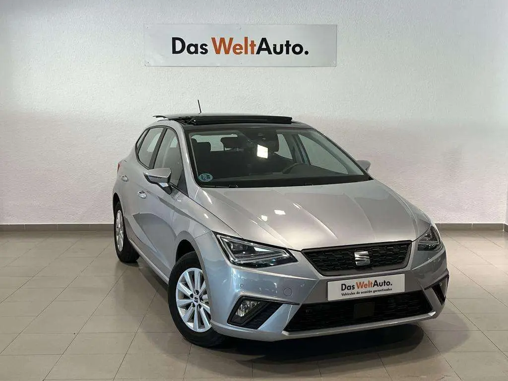 Photo 1 : Seat Ibiza 2023 Essence