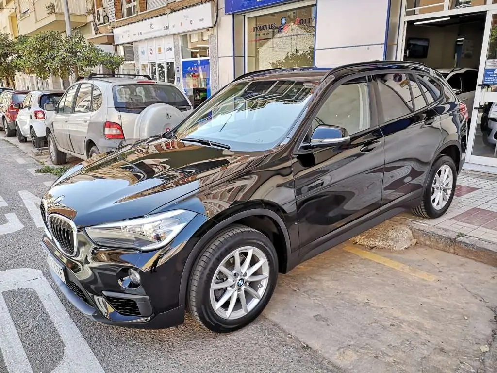 Photo 1 : Bmw X1 2019 Diesel