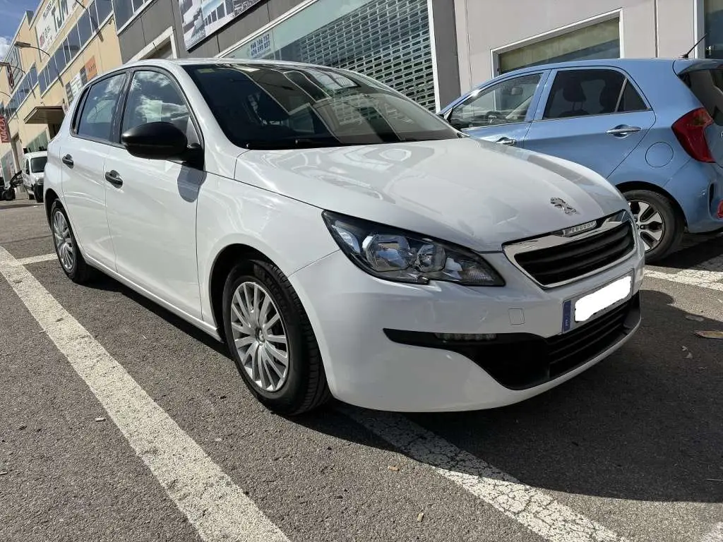 Photo 1 : Peugeot 308 2017 Diesel