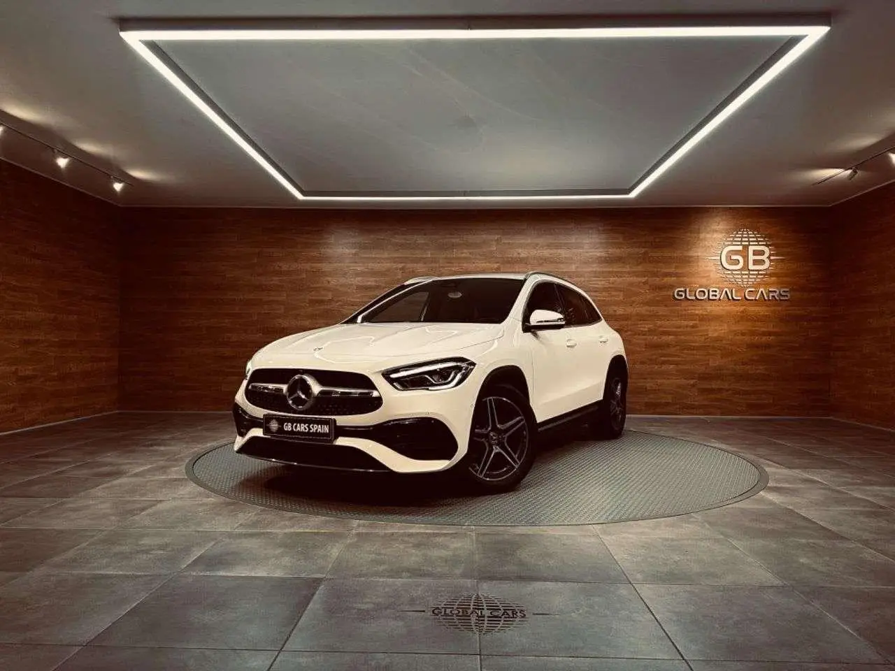 Photo 1 : Mercedes-benz Classe Gla 2021 Diesel