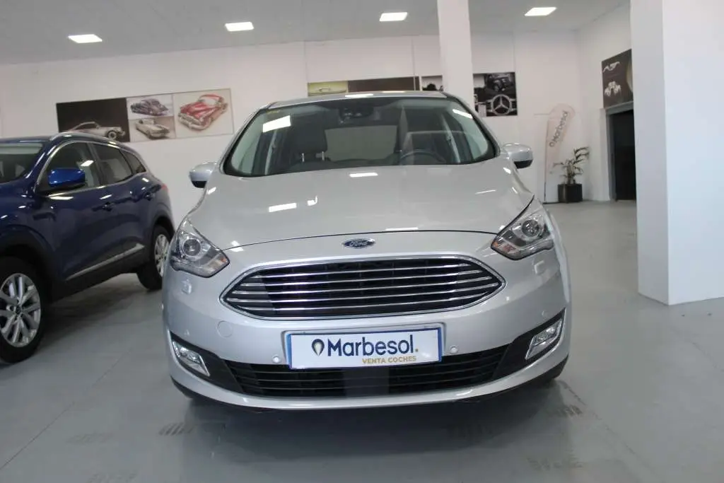 Photo 1 : Ford C-max 2018 Petrol