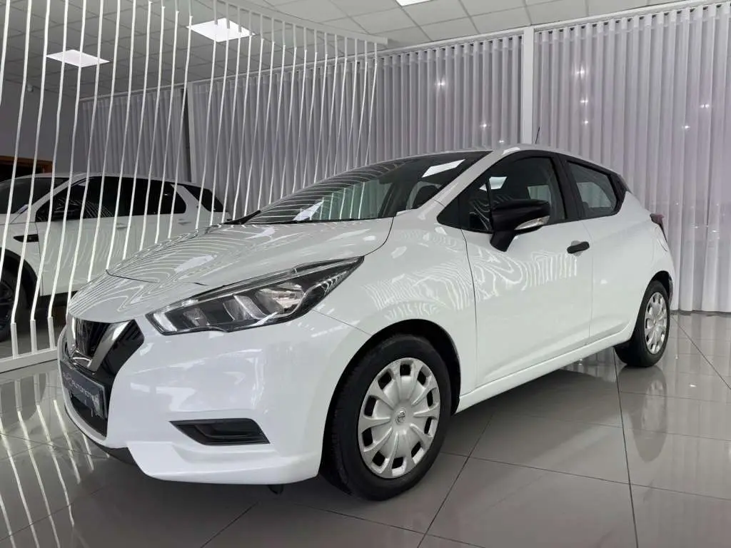 Photo 1 : Nissan Micra 2020 Essence