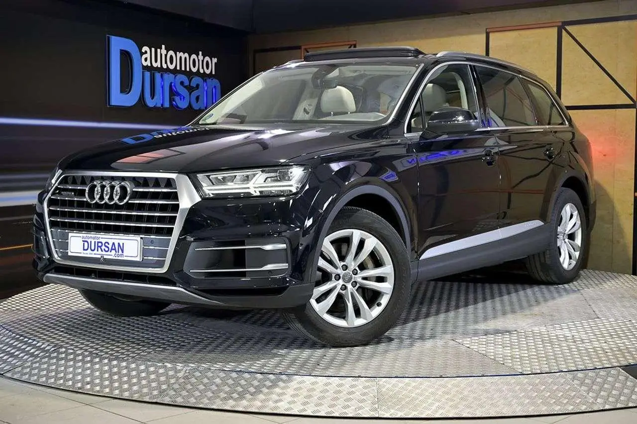 Photo 1 : Audi Q7 2019 Hybrid