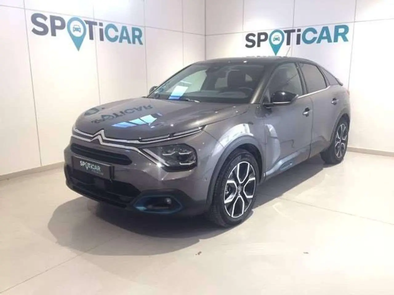 Photo 1 : Citroen C4 2021 Electric